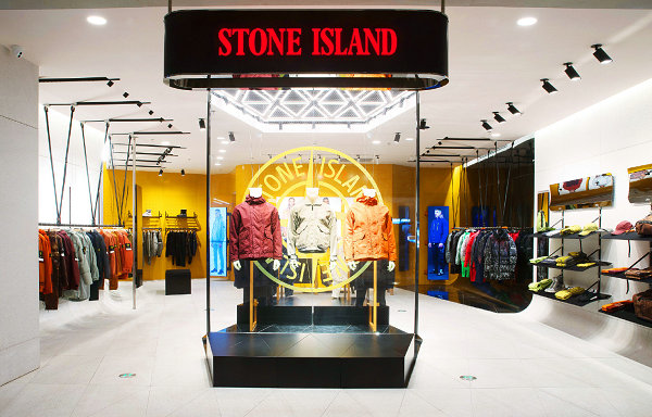 武漢 STONE ISLAND 石頭島旗艦店、實體店