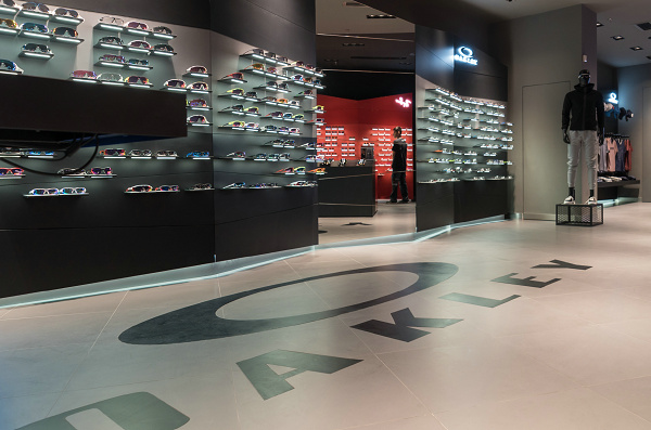 重慶 Oakley 奧克利眼鏡專賣店、門店