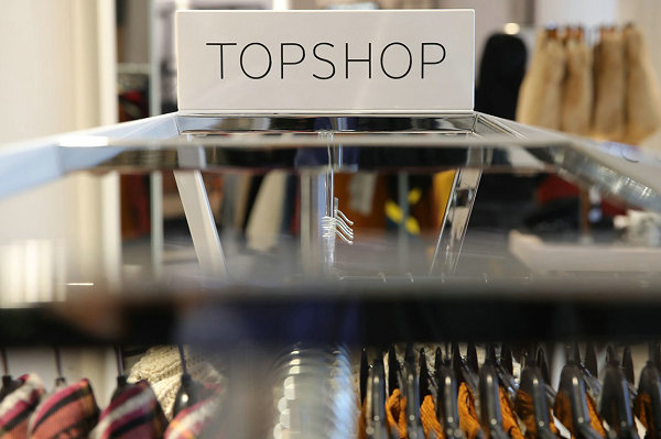 Topshop 將進駐 ASOS 在線商店，面臨倒閉的快時尚能否絕處逢生？