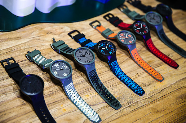 Swatch（斯沃琪）全新BIG BOLD系列腕表上架發(fā)售，簡潔工業(yè)風(fēng)