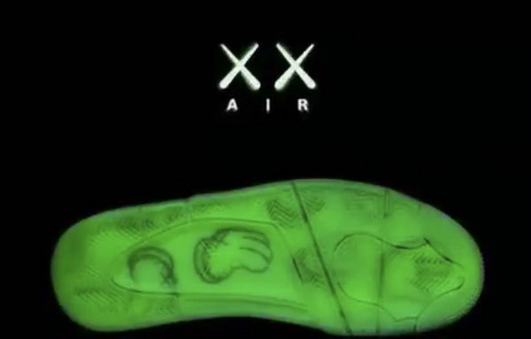 KAWS x Air Jordan 4 全新聯(lián)乘企劃.jpg