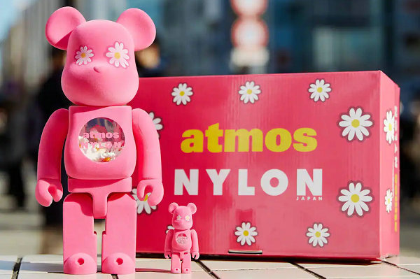 atmos pink x NYLON Japan 全新聯(lián)名 BE@RBRICK 系列公布