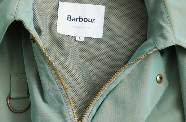 Barbour x UNITED ARROWS 全新聯(lián)名定制外套系列上架